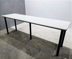 Mesa de Refeitório Usada 2,20 x 0,60 x 0,75 ( Comp/Prof/Alt)