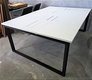 Estação de Trabalho c/ 4 Posições c/ Cx Elétrica *Produto Seminovo*