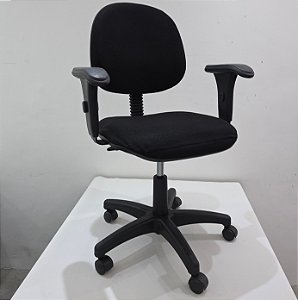 Cadeira de Escritório Executiva Usada Diversas c/ Base Giratória e Braços c/ Regulagem