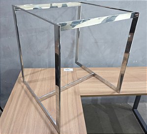 Base de Aço Quadrada para Mesa de Reunião 72x60x60cm (Alt/Larg/Prof)