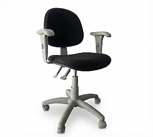 Cadeira Executiva Usada c/ Backsystem Base Giratória Cinza - Estofado Preto - NR-17