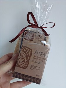 KIT SABONETE CORPORAL DE CALÊNDUA E BUCHA VEGETAL