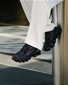 NIKE SHOX TL BLACK UNISEX