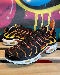 TÊNIS NIKE AIRMAX PLUS TN