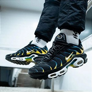 TÊNIS NIKE AIRMAX PLUS TN