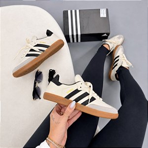 Adidas Samba OG Feminino - Off / Preto