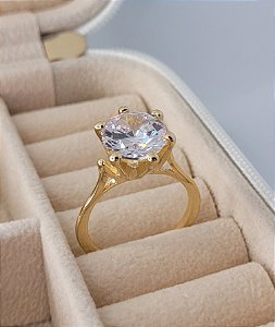 Anel solitário grande