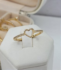 Anel coração cravejado
