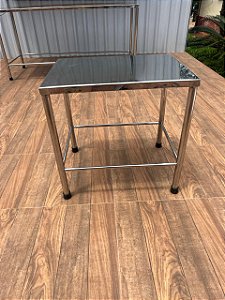 MESA PLANA EM INOX 304L (BANCADA) 600x700x700