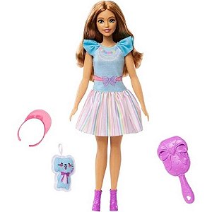 Boneca Barbie Family Minha 1° Barbie Mattel Morena HLL18