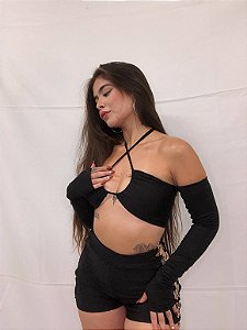Cropped Wicked II