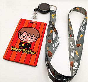 Kit Cordão + Porta Crachá Retrátil + Porta Cartão Emborrachado Harry Potter