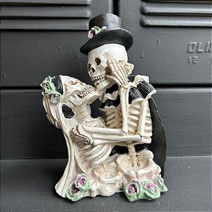 Caveira Decorativa Sweet Love