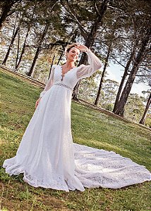 VESTIDO DE NOIVA RARIDADE DIAMOND COM CAUDA REMOVÍVEL