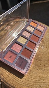 Paleta de sombra Revolution - The True Icon