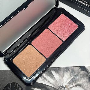 Paleta Trio blush e contorno Kiko Milano cor 02