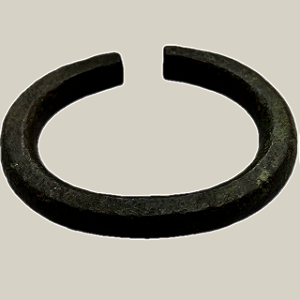 Bracelete de Empilhamento – África Central e Austral – séc. XIX–XX