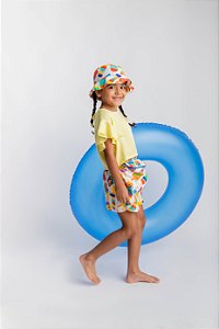 CONJUNTO COM POCHETE E CHAPEU