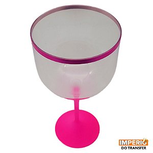 Taça gin base rosa com borda rosa