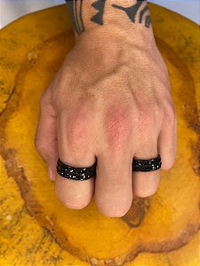 Anel Preto Luxo
