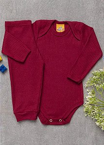 Conjunto body e calça canelados na cor bordô