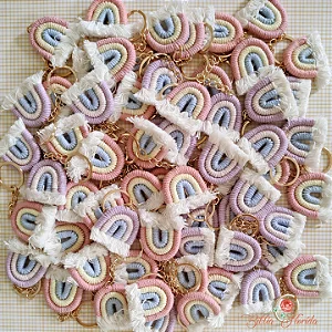 Chaveiro Arco íris Macramé