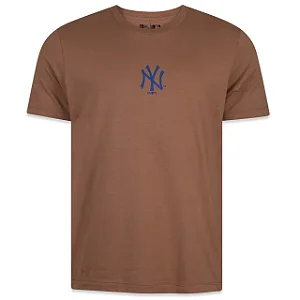 Camiseta New Era New York Yankees Basica Marrom