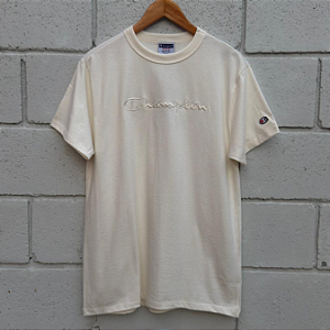 Camiseta Champion Pes Mc Script Natural Off White