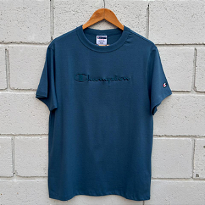 Camiseta Champion Pes Mc Script Twilight Blue