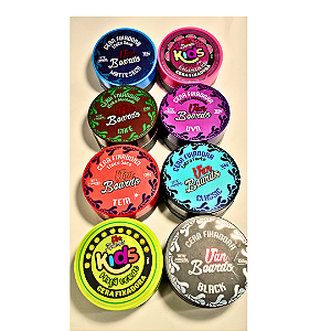 Kit 8 Pomadas Van Beards - Café - Maçã Verde - Teia - Classic Extra Forte - Uva - Melancia - Black - Matte Seca - 150g