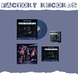 FLO - Therapy at the Club (Arte Card Autografado) - LP + CD + Fita Cassete