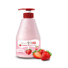 WELCOS -Loção Corporal Vitalizante com Leite de Morango -  560 g