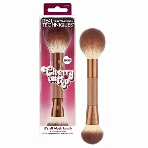 Pincel para Blush Real Techniques Cherry On Top It's All Blush Brush 1un