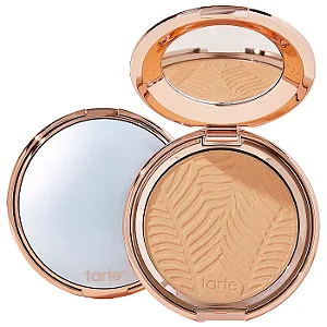 Tarte Base em pó Amazonian Clay com efeito blur e 16 horas de duração - Cor: 27S Light medium sand