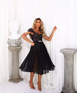 Vestido Midi Celina Preto