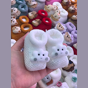 Sapatinho Bebê Tricot Bichinhos em Feltro