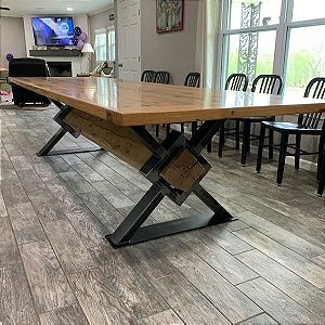 PÉ DE MESA QUADRADO INVERTIDO