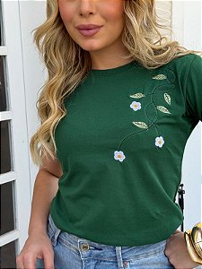 TSHIRT FEMININA ALGODÃO BORDADA LATERAL RAMOS / VERDE MILITAR
