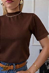 TSHIRT FEMININA ALGODÃO GOLA ALTA CHOCOLATE