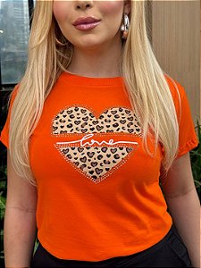 TSHIRT FEMININA ALGODÃO CORAÇÃO ONCINHA / LARANJADA