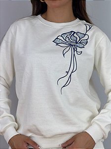 BLUSA MOLETOM COMFORT FLOR NA LATERAL / OFFWHITE