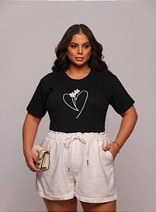 TSHIRT PLUS SIZE FEMININA CORAÇÃO / PRETO