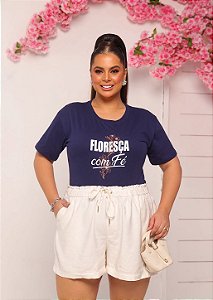 TSHIRT PLUS SIZE FEMININA FLORESCA COM FÉ / MARINHO