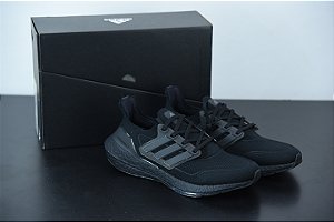 Adidas UltraBoost 21