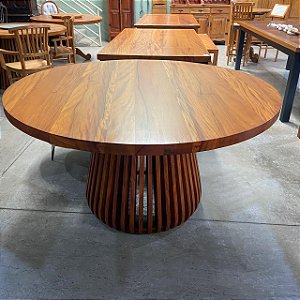 MESA REDONDA MODELO NAPOLE 150CM DIÂMETRO