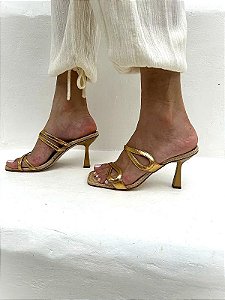 Sandália Dourada de Sisal