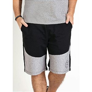Bermuda em Moletom com Bolsos Funcionais Preto