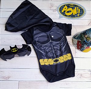 Fantasia Bebê Body com Capa Tipo Batman Sublimação Frontal