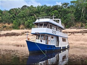 Barco Hotel Hunter ( 20 pessoas )