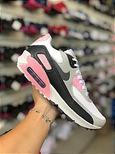 Air max 90 preto e sale rosa